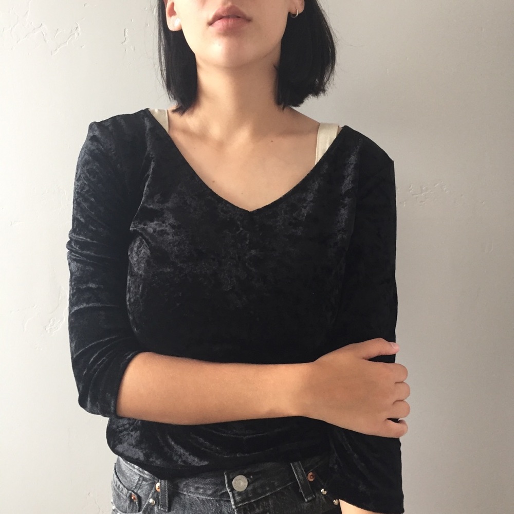 Black velvet long sleeve